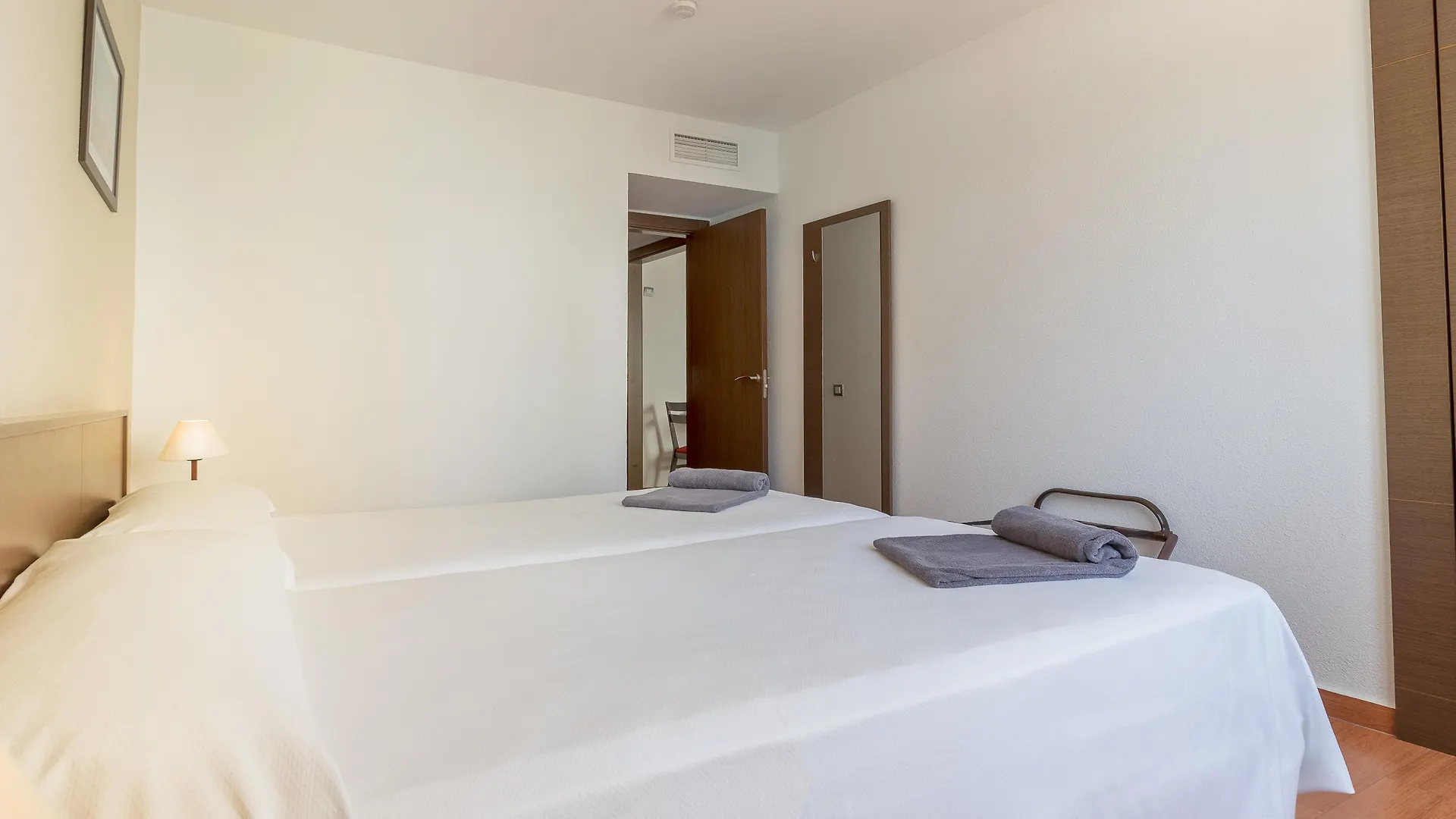 Hotel Livvo Corralejo Beach 4*,  Spanien